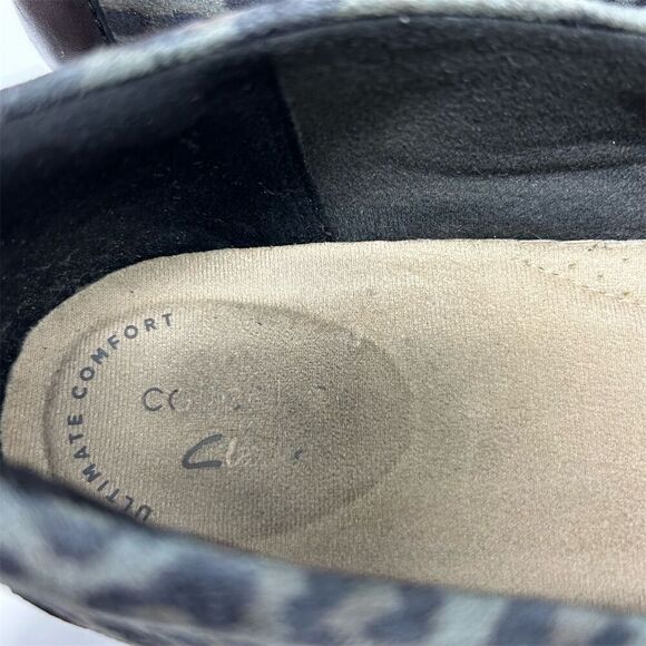 Clarks Women's Black Leopard Print Slip-On Wedge Loafers Size 9 Wide Casual - Picture 11 of 12